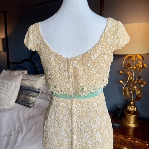 Vintage 1950s Daymor Originals Cream Lace Wiggle Dress w Robins Egg Velvet Bow - Picture 8 of 16